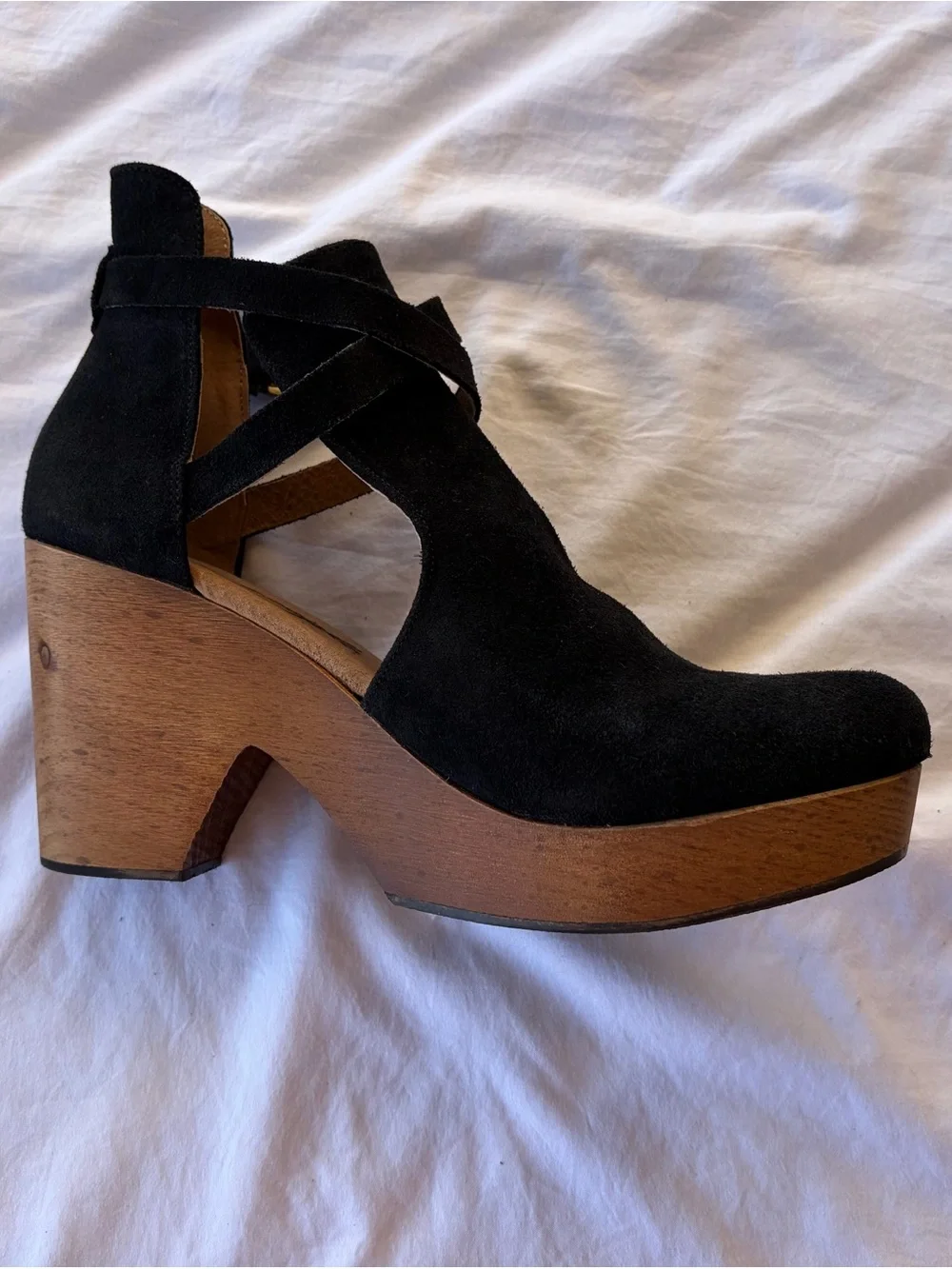 Free People NWOT Black Suede Platform Clog Heels Wooden Sole Sz 40